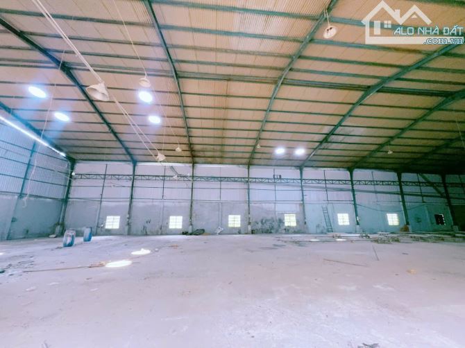 Bán nhà xưởng 4000m2 lên full SKC Hố Nai 3, Trảng Bom, Đông Nai, giá 29 tỷ. - 1