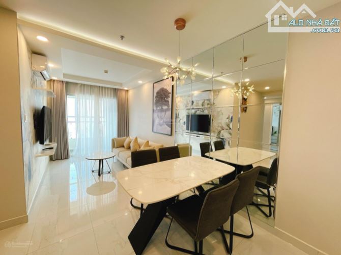 Cần bán căn hộ Terra Royal, góc Nam Kỳ Khởi Nghĩa, Q3, căn 71m2, 2PN, đang cho thuê 20 - 1