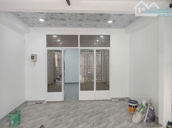 3712 - Bán Nhà Trương Thị Hoa Q12, CHỈ 4.4 Tỷ, SHR A4, Hẻm Xe Hơi, Vị Trí Vàng - 1