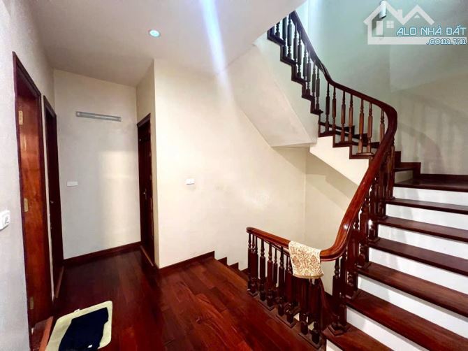 CỰC HIẾM-  BIỆT THỰ- DIỆN TÍCH RỘNG- GIÁ TỐT- ĐƯỜNG OTO TRÁNH- KINH DOANH SẦM UẤT- NỞ HẬU - 1