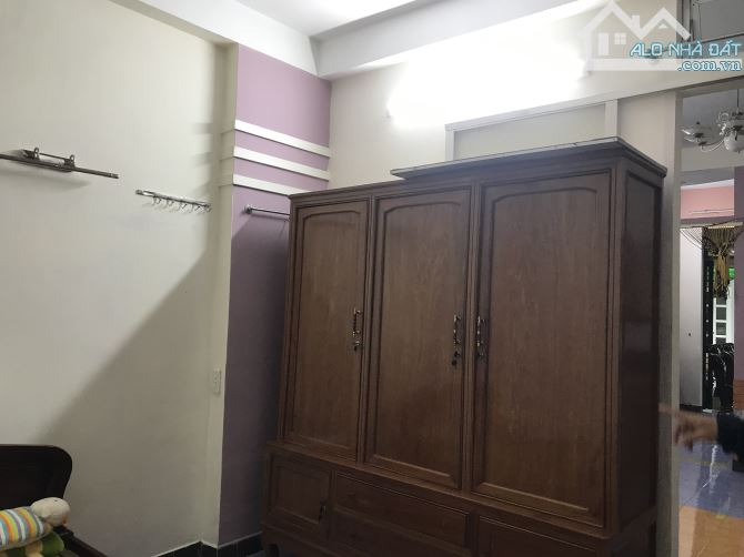 BÁN NHÀ 2 TẦNG MẶT TIỀN PHAN ĐĂNG LƯU ĐỐI DIỆN VINCOM TP QUẢNG NGÃI
