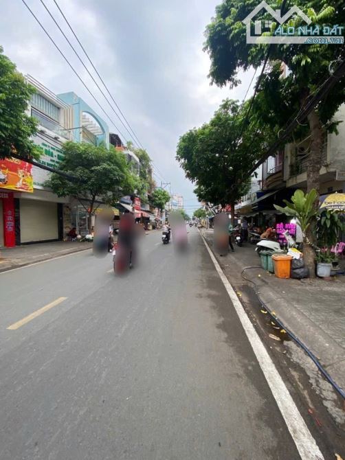 Q8 MT ÂU DƯƠNG LÂN 4x14M KHU VỰC KINH DOANH SẦM UẤT TIỆN CHO THUÊ MẶT BẰNG 16.xT - 1