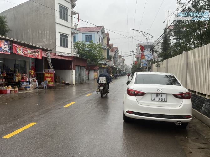 SIÊU KHỦNG! 4000m2 là mảnh đất để ở to nhất có bán trên thị trường Khoái Châu đã có sổ - 1