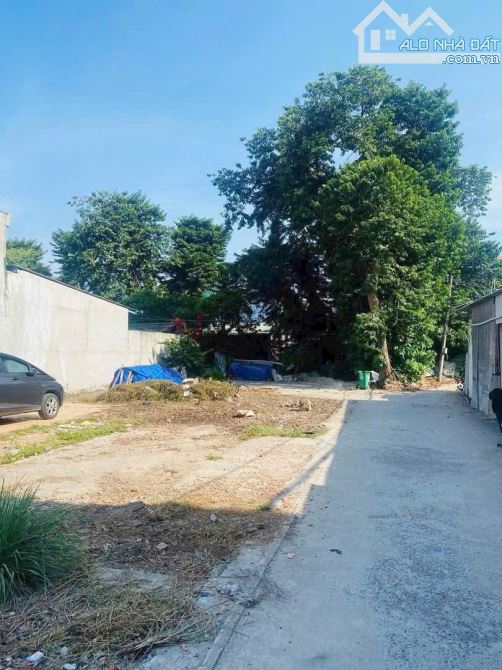 Bán Đất mặt rạch đường Thạnh Xuân 39, Quận 12-Gần đường Hà Huy Giáp dt 4,3x25m giá 3,39 tỷ - 1