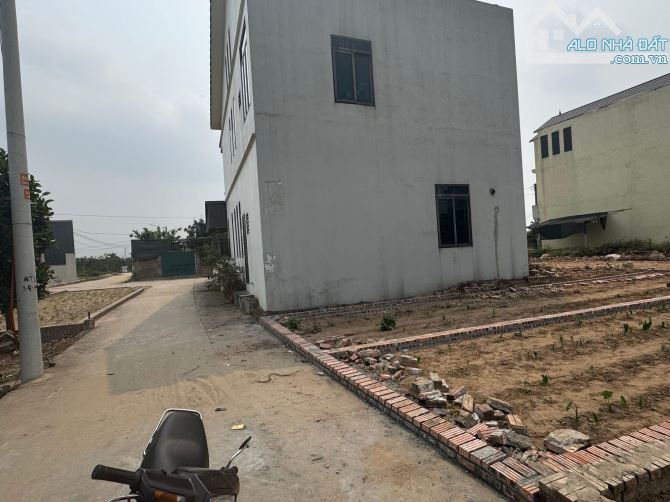 CHÍNH CHỦ GỬI BÁN ĐẤT TỔ 10 TT QUANG MINH - MÊ LINH - HÀ NỘI 50M - 1