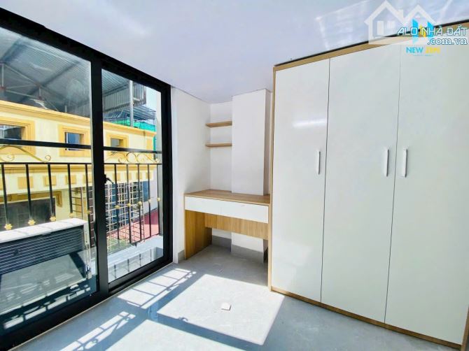 Bán toà CHDV Kiến Hưng, phân lô, oto tránh, thang máy 70m2*6T, 15pkk giá chỉ 17 tỷ! - 1