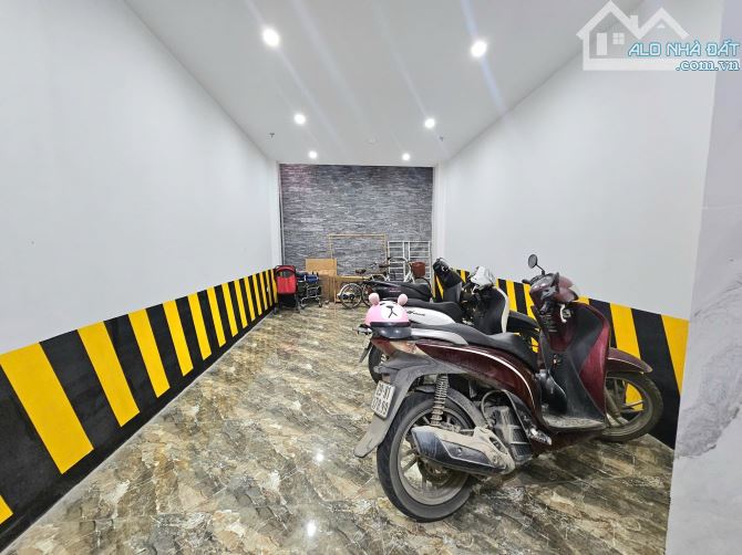 Bán căn hộ dòng tiền 7 tầng phố Khương Trung - Thanh Xuân, ô tô 10m. 53m 15.65 tỷ. - 1