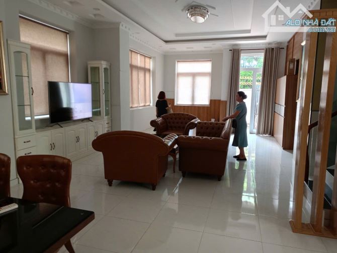 BÁN BIỆT THỰ 1 TRỆT 2 LẦU – KHU ĐỒI 2 – PHƯỜNG 10 TP. VŨNG TÀU – 🌟247M2 CHỈ 17 TỶ - 1