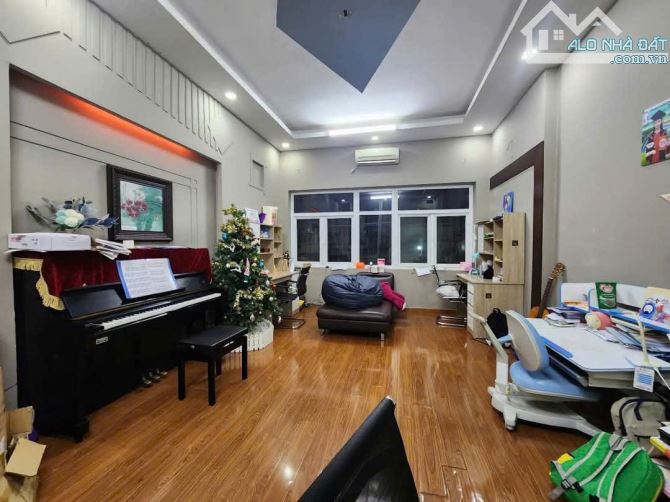 Hiếm! Nguyễn Khuyến, Văn Quán, DT 90m2*5 tầng, vỉa hè rộng, kinh doanh, nhỉnh 19 tỷ - 1