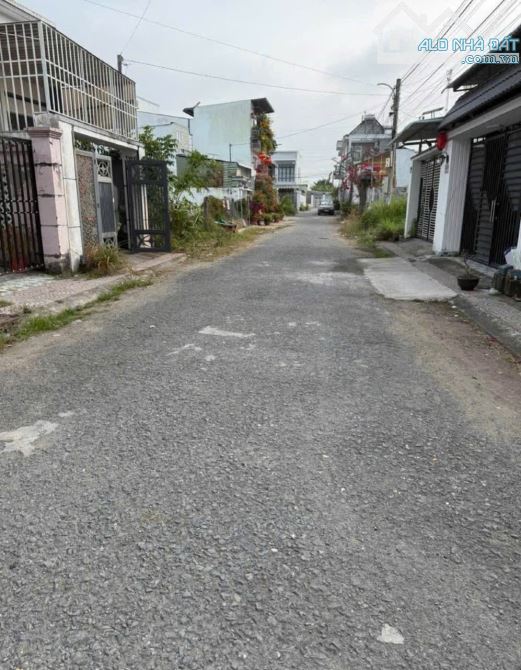 Chủ thua gà cần bán nhanh căn nhà ở 211m2 sổ hồng riêng giá 600tr ở An Hoà Trảng Bàng - 1