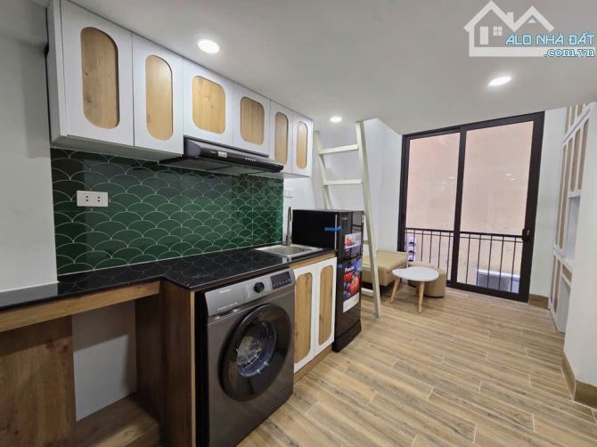 BÁN CĂN HỘ DỊCH VỤ TẠI PHỐ HOA BẰNG! 65M2, 15 PHÒNG KHÉP KÍN, DÒNG TIỀN HÀNG THÁNG 90 TRIỆ - 1