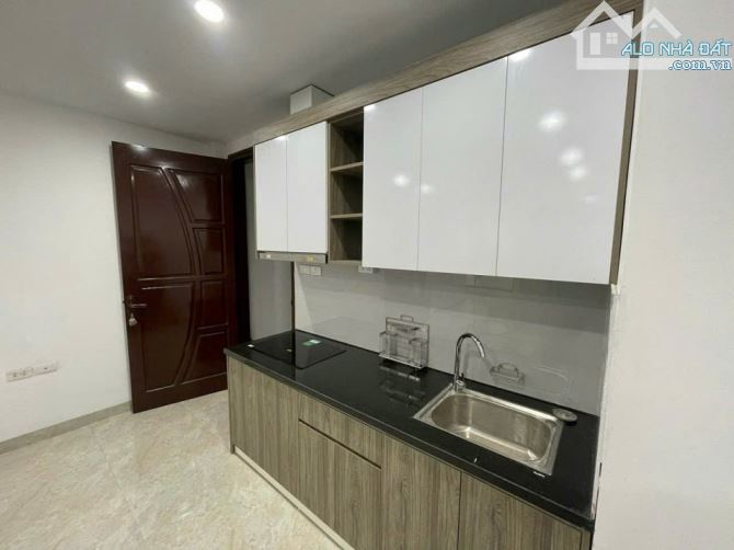 Căn hộ 1k1 full đồ - mặt phố Khâm Thiên - Đống Đa - ô tô đỗ cửa - 7 triệu/tháng - 1