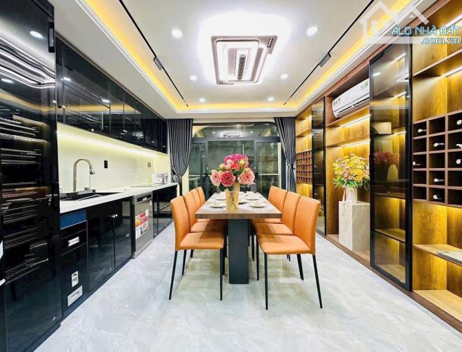 Bán Nhà Phố Tân Cổ Điển 4 Tầng, 110m2 Khu Dân Cư Vạn Phát Hưng, Hoàng Quốc Việt, Phú Mỹ,Q7 - 1