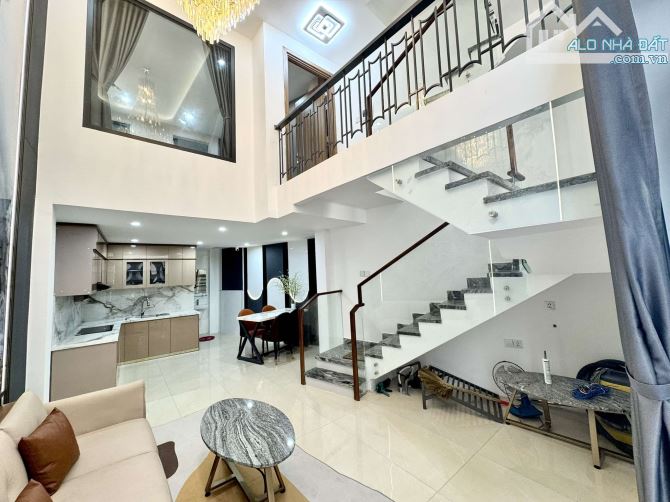 Bán Nhà Nguyên Hồng 45m2, Ngang 5.2m , 4 Tầng, Ôtô Tới Nhà Nhỉnh 7 Tỉ - 1