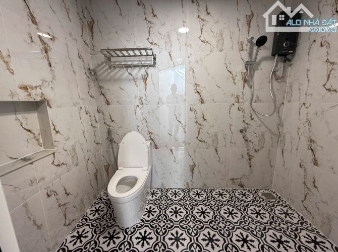 Nhà vườn 1100 m2 gần đường Võ Nguyên Giáp, Vĩnh Hiệp, TP Nha Trang giá chỉ 6,5 tỷ - 12