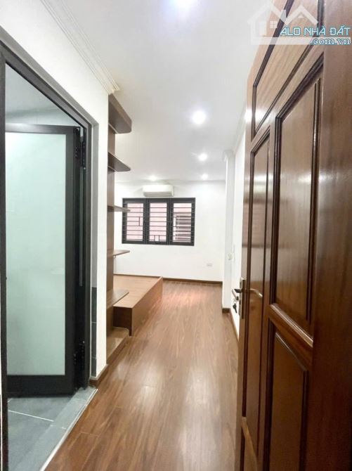 NHÀ ĐẸP. 38M. 6 TẦNG. 7,9 TỶ.THANG MÁY. LÔ GÓC. CẦU GIẤY, XUÂN THỦY. BÁN GẤP. - 2