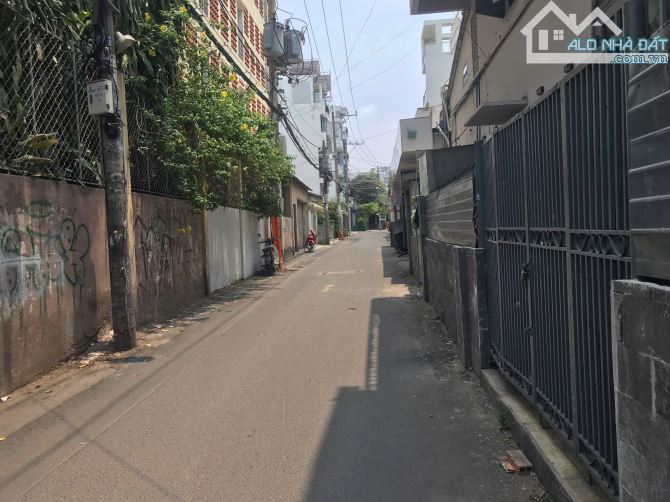 40GV - Bán Nhà 2 tầng BTCT, Phan Huy ích P.12 CHỈ 4.1 Tỷ, HXH, SHR Chính Chủ - 2