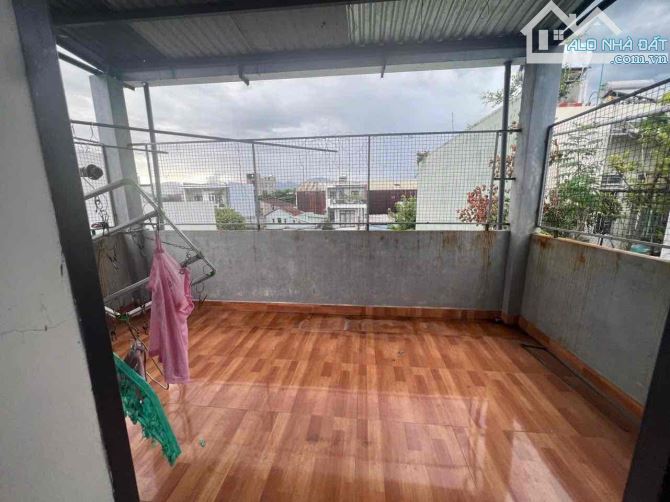 NHÀ MẶT TIỀN LÂM NHĨ 3 TẦNG DT 90M2 NGANG 5 MỚI ĐẸP GẦN BXE GIÁ CHỈ 6.9 tỷ - 2