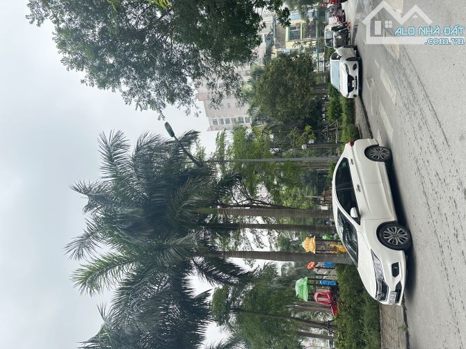 PHÂN LÔ - LIỀN KỀ TRỊNH VĂN BÔ - 2 THOÁNg - VIEW CÔNG VIÊN - Ở SƯỚNG - KINH DOANH - ĐẦU TƯ - 2