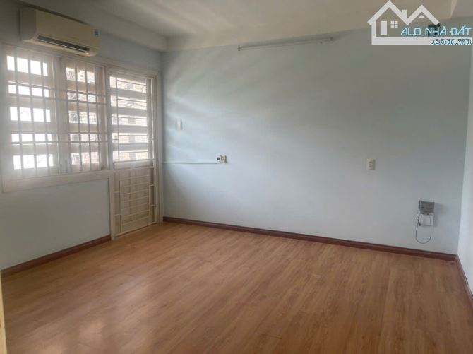 Bán Nhà 3 Tâng Hẻm OTO 5 Mét - Đường Cao Bá Quát - 4 Phòng Ngủ - Giá 6tỷ5 - 2