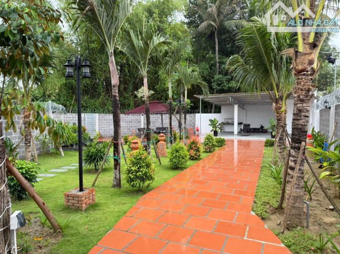 Nhà vườn 1100 m2 gần đường Võ Nguyên Giáp, Vĩnh Hiệp, TP Nha Trang giá chỉ 6,5 tỷ - 2