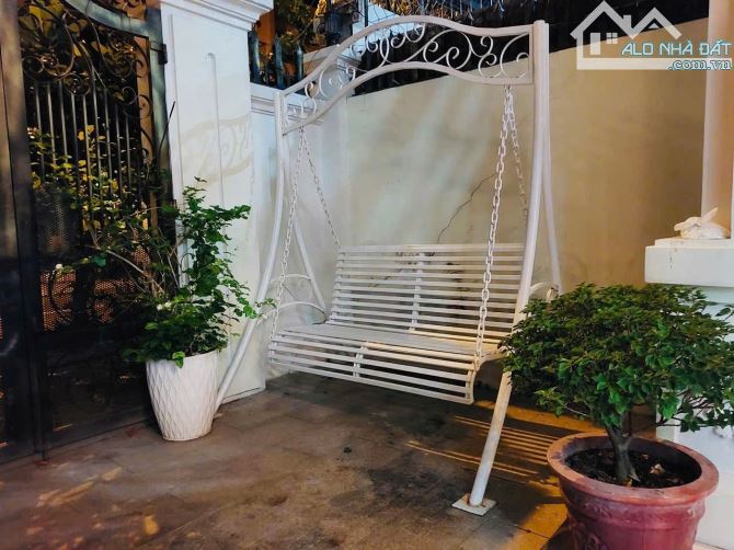 Bán biệt thự Phước Hải giảm mạnh 1 tỉ chỉ còn 16,5 tỉ - 2