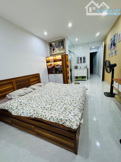 Hiếm! nhà Phạm Ngọc Thạch Đống Đa, ô tô đỗ cửa, nhà đẹp, DT45m, 5T, giá 14.85 tỷ - 2