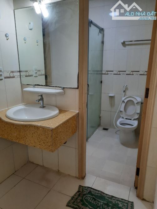 Cần cho thuê chung cư Thuận việt Quận 11 - DT 89m 3PN 2WC - 2