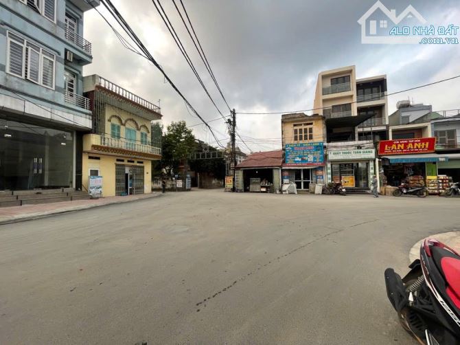 💥 💥Bán 69m2 đất Thôn Đoài, Nam Hồng, Gần Chợ, Dân Cư Đông Đúc - 2