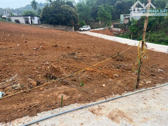 Bán đất ở tại xóm Chuông bắp, xã Xuất Hóa, huyện Lạc Sơn, Hòa Bình. Diện tích 408m2 - 2