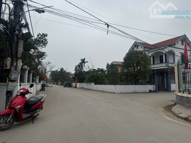 Bán lô góc 366,1m phi liệt giá 3x - 2