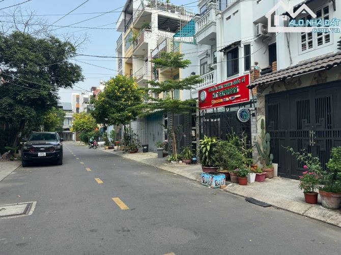 Bán nhà 3 lầu Đường số 20, Phường 5, Gò Vấp - DT: 4x16m - Giá 9,5 tỷ bớt Lộc - 2