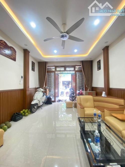 NHÀ 2 TẦNG ĐẸP-NGAY NGUYỄN DUY TRINH, LONG TRƯỜNG, Q9-56M²-HẺM XE HƠI-Ở NGAY-CHỈ 4.75TỶ - 2