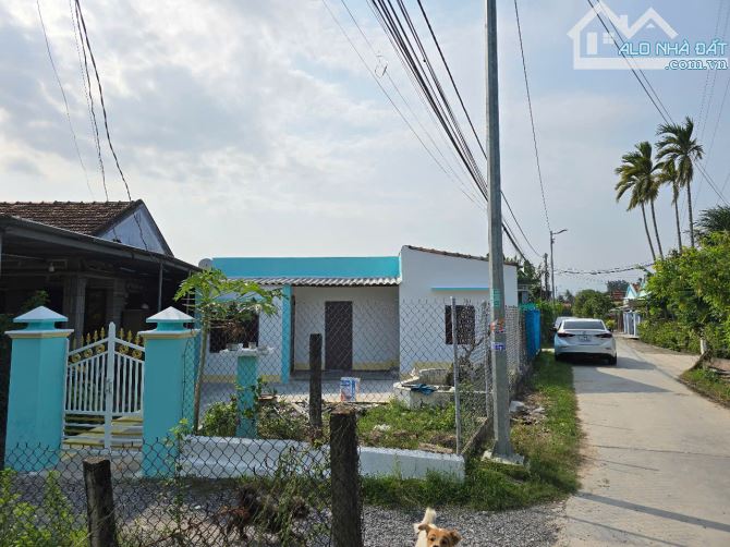 Bán nhà phường Ninh Hà Ninh Hoà mặt tiền 18m giá bán 1,5 tỷ - 2
