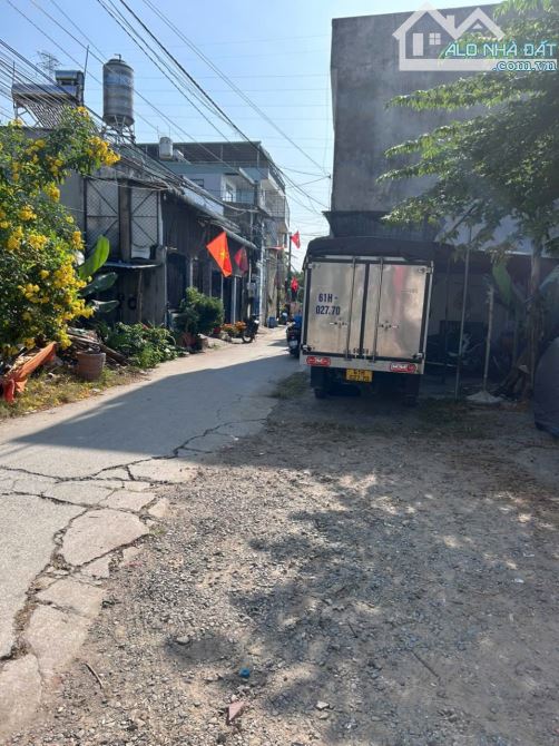 Bán lô đất vị trí đẹp hẽm thông xe tải giáp ranh Tp thủ đức - 3