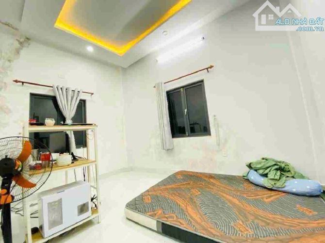 NHÀ ĐẸP CÙ CHÍNH LAN GIÁ SỐC SỎ HỮU  NGAY HÔM NAY  SÂN RỘNG ĐỂ XE - 3