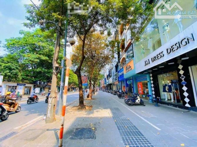 Bán nhà mặt phố Chùa Bộc mặt tiền cực hiếm 6.2m vỉa hè rộng giá 38.5 tỷ. - 3
