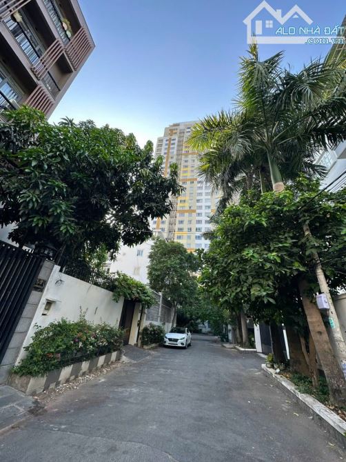 Bán Đất Đường 64 Nguyễn Văn Hưởng Thảo Điền Quận 2 8.5x19m Xây Dựng Cao Tầng Giá 31 Tỷ - 3