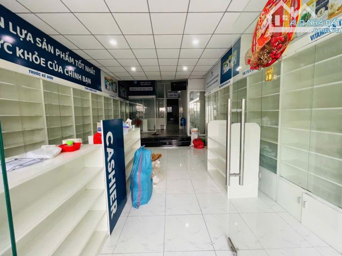Chấn Động Chủ Ngộp Bán Căn đang cho thuê ở Lộc Hưng Trảng Bàng 228m2 Sổ riêng 630triệu - 3