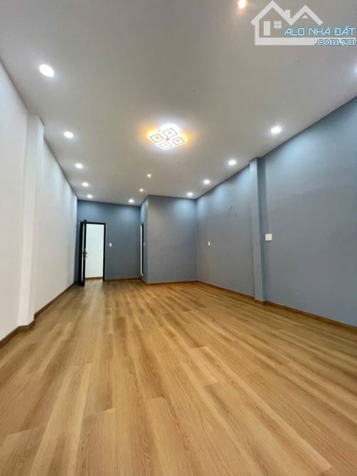 Nhà 2 mặt tiền Nguyễn Kiệm vs Nguyễn Văn Công, 3 tầng 45m2, nhỉnh 7 tỷ - 3
