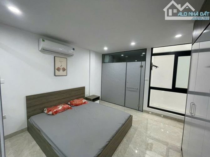 Căn hộ 1k1 full đồ - mặt phố Khâm Thiên - Đống Đa - ô tô đỗ cửa - 7 triệu/tháng - 3