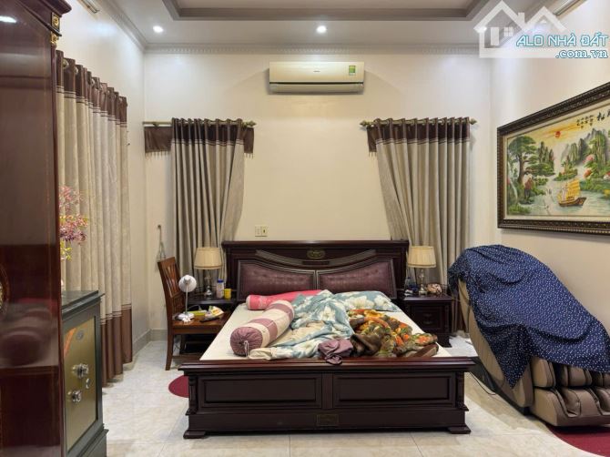 Biệt thự 600mx 4 tầng Ngô Gia Tự Văn Cao - 3