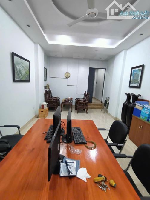 Bán gấp liên kề KĐT Nam La Khê, Nhà đẹp full nội thất, Thoáng trước sau, 17.9 tỷ - 3