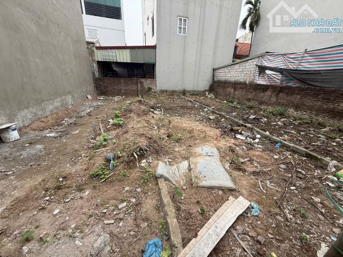 Bán 60m2 đất Tương Chúc - Ngũ Hiệp, vuông đẹp, sát ô tô, Giá đầu tư - 3