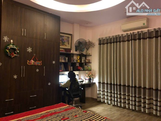 NHÀ  GẦN AEON HÀ ĐÔNG - ĐƯỜNG LÊ QUANG ĐẠO KÉO DÀI- ĐẠI MỖ 63M 5 TẦNG XỊN SÒ - 4