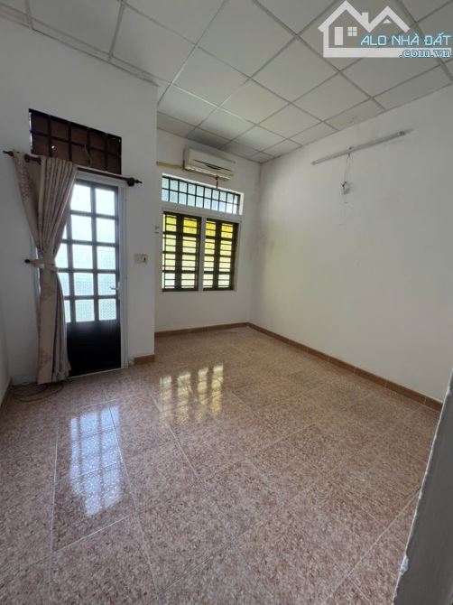 40GV - Bán Nhà 2 tầng BTCT, Phan Huy ích P.12 CHỈ 4.1 Tỷ, HXH, SHR Chính Chủ - 4