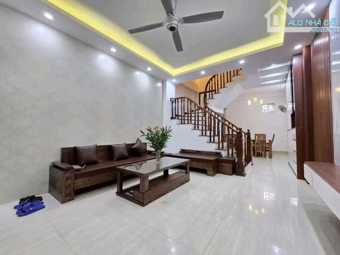 BÁN NHÀ TRẦN PHÚ - HÀ ĐÔNG - 50M - 4T - PL - OTO - KD - NHỈNH 13 TỶ. - 4