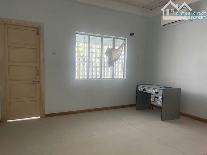 Bán Nhà 3 Tâng Hẻm OTO 5 Mét - Đường Cao Bá Quát - 4 Phòng Ngủ - Giá 6tỷ5 - 4