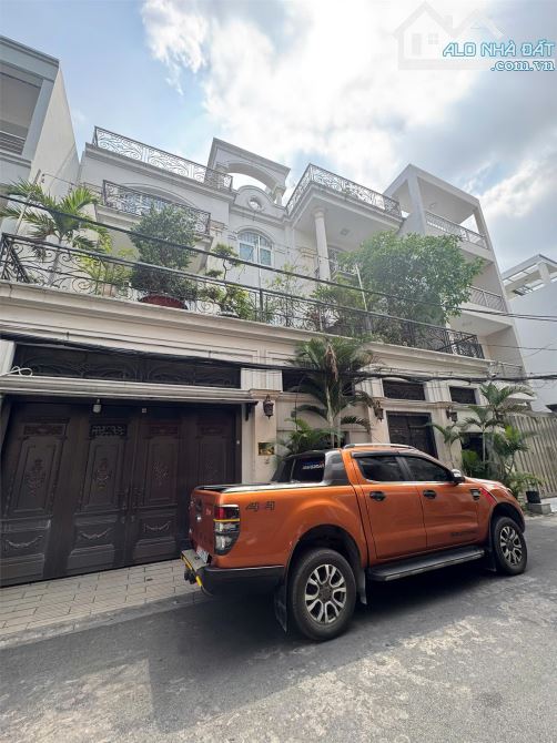 ** Bán nhà HXH đường Trường Chinh, P12, Tân Bình, 5 tầng - 11,818 tỷ - 4