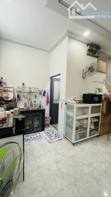 NHÀ RỘNG THOÁNG PHƯỜNG TÂN HƯNG Q7 - ĐANG KINH DOANH CHO THUÊ HIỆU QUẢ - GIÁ 5,5 TỶ - 4